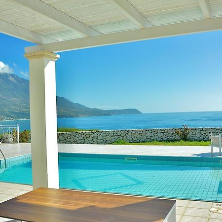 Seafront Villa Kefaloniaprivatevillas ตราเปซากิ ภายนอก รูปภาพ