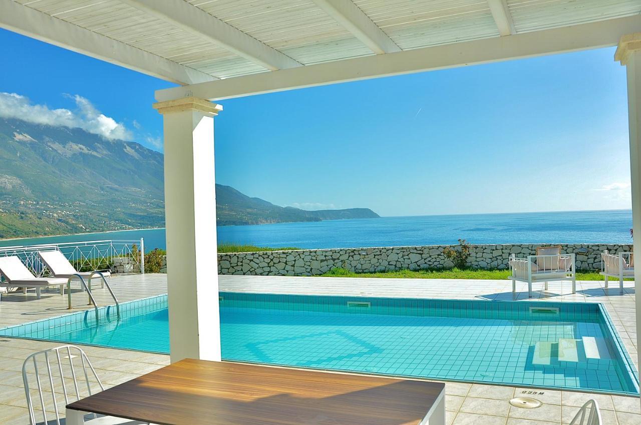 Seafront Villa Kefaloniaprivatevillas ตราเปซากิ ภายนอก รูปภาพ