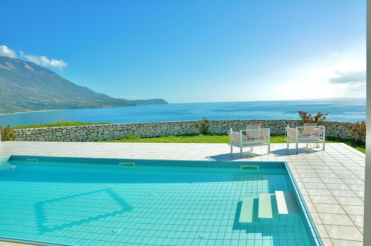 Seafront Villa Kefaloniaprivatevillas ตราเปซากิ ภายนอก รูปภาพ